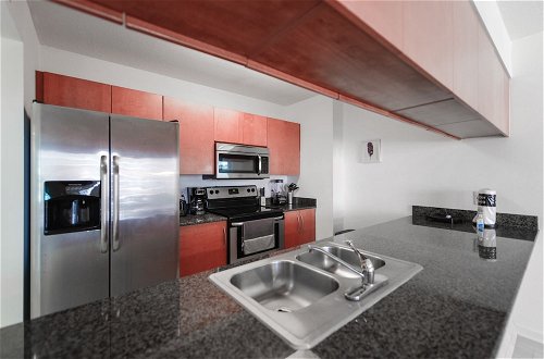 Photo 11 - Apt with direct Ocean View at Brickell