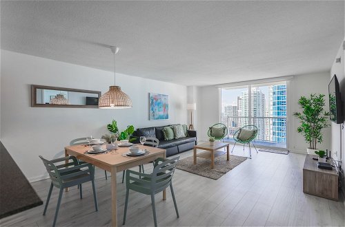 Foto 7 - Apartment with View in Brickell