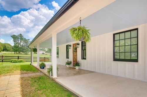 Photo 8 - Modern Altavista Farmhouse w/ Countryside Views