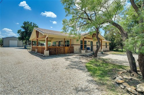 Photo 12 - Pet-friendly Texas Home w/ Furnished Patio & Grill