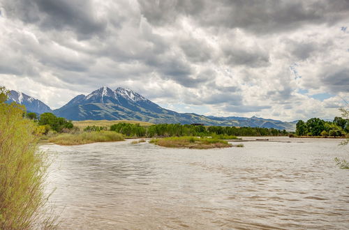 Photo 3 - Montana Vacation Rental: 32 Mi to Yellowstone