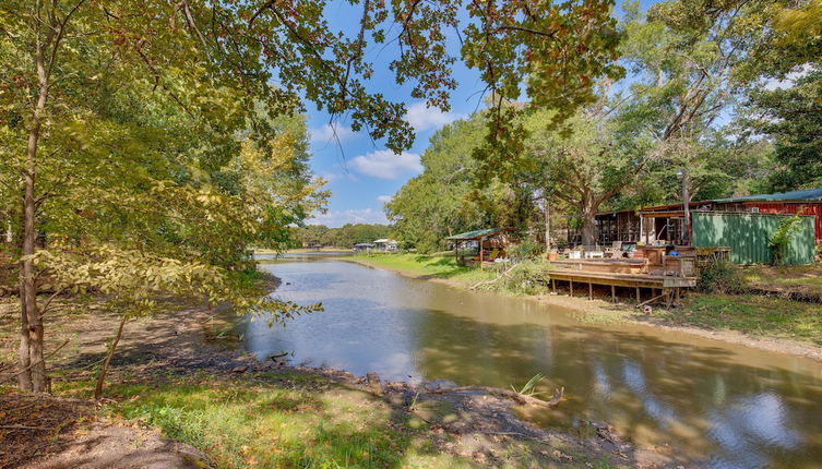 Photo 1 - Malakoff Retreat w/ Hot Tub & Lake Access