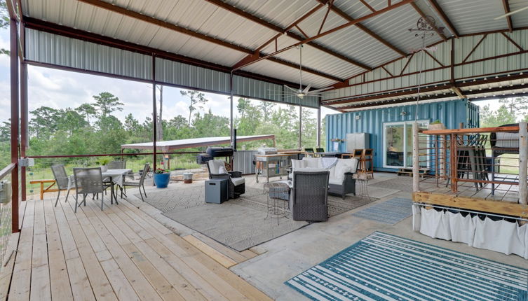 Foto 1 - Pet-friendly Bastrop Container Home Near Hiking