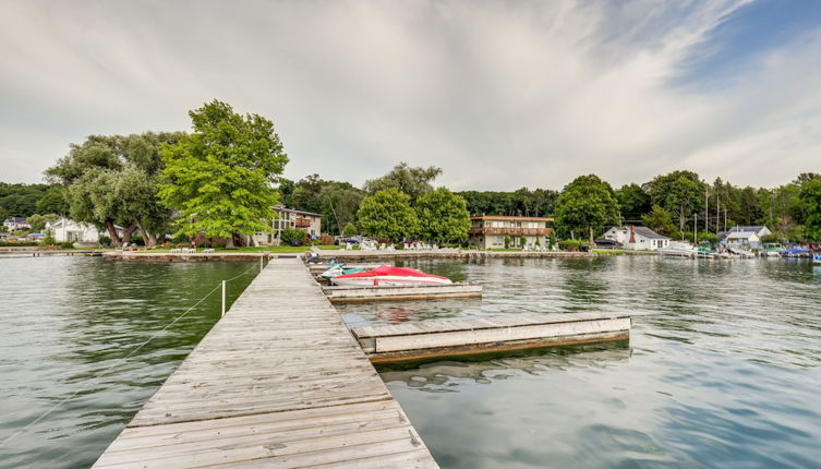 Foto 1 - Canandaigua Lake Romantic Getaway w/ Boat Slip