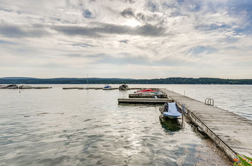 Photo 7 - Canandaigua Lake Romantic Getaway w/ Boat Slip