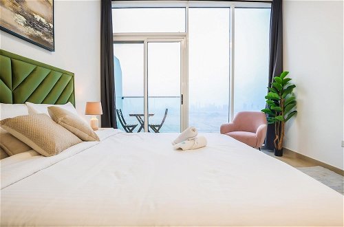 Foto 5 - Elite LUX Holiday Homes - Bloom Studio Luxury Meets Leisure in JVC Dubai