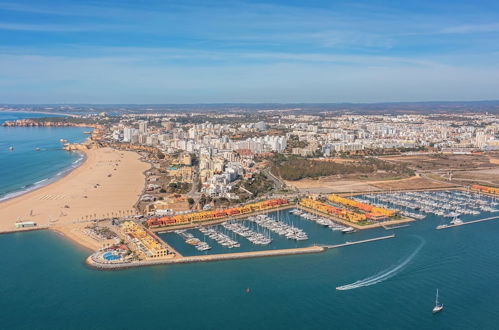 Photo 37 - Praia da Rocha Beach Cozy Apartment 50 m walk from the beach