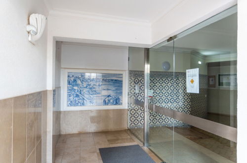 Photo 2 - Praia da Rocha Beach Cozy Apartment 50 m walk from the beach