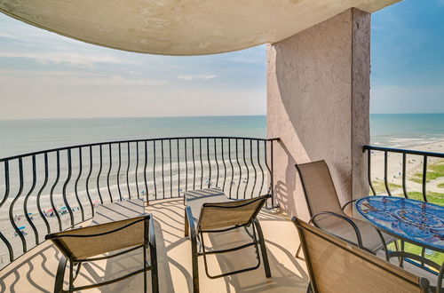 Photo 4 - Central Myrtle Beach Condo w/ Ocean-view Balcony