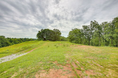 Photo 10 - Burkesville Cabin, 3 Mi to Dale Hollow Lake