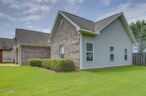 Photo 4 - Pet-friendly Moundville Home w/ Fenced Backyard