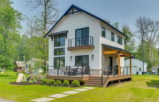 Photo 1 - Spacious Lake Ontario Getaway: Steps to Beach