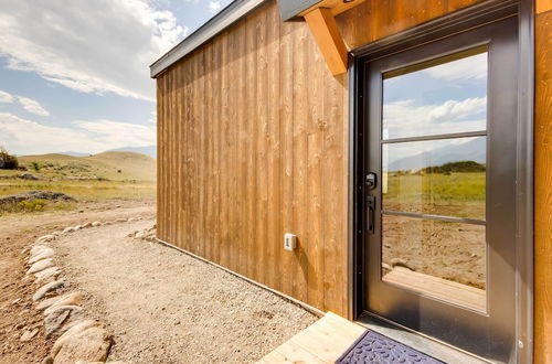 Foto 6 - Yellowstone Prairie Retreat: 360 Mountain Views