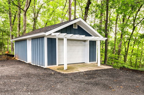 Photo 11 - Blythewood Modern Cottage Retreat: Deck & Grill