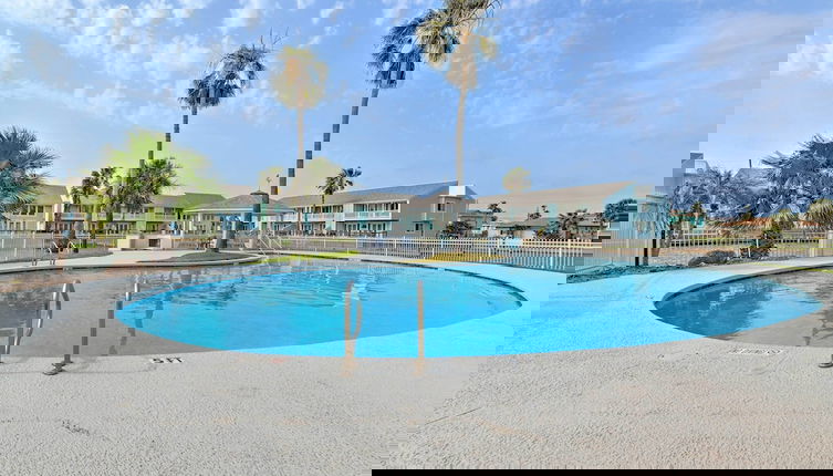 Foto 1 - Bright Key Allegro Condo w/ Community Outdoor Pool