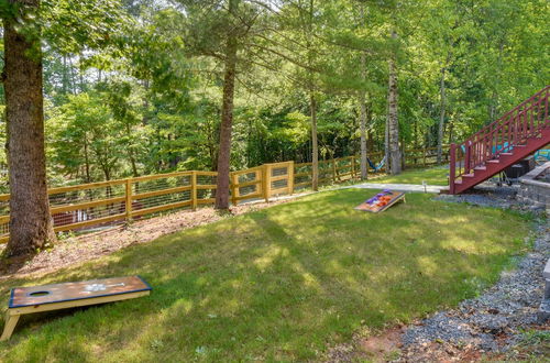 Foto 12 - South Carolina Retreat w/ Fireplace & Lake Access