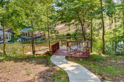 Photo 5 - South Carolina Retreat w/ Fireplace & Lake Access