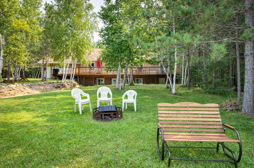 Photo 18 - White Swan Lake Home w/ Decks + Private Beach