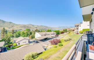 Photo 3 - Chelan Vacation Rental w/ Balcony & Views