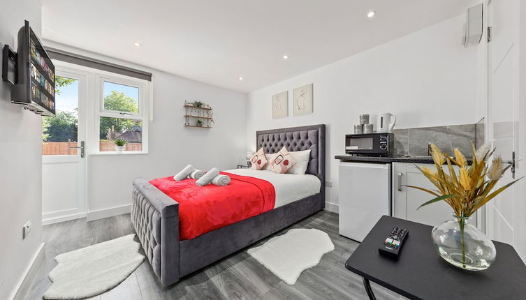 Photo 1 - Impeccable Ensuite Room in Finsbury Park Londonn19