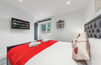 Photo 3 - Impeccable Ensuite Room in Finsbury Park Londonn19