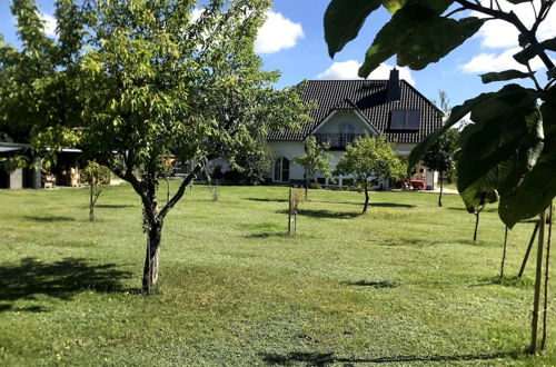 Photo 9 - Room in Apartment - Haus Im Grünen / House in the Green