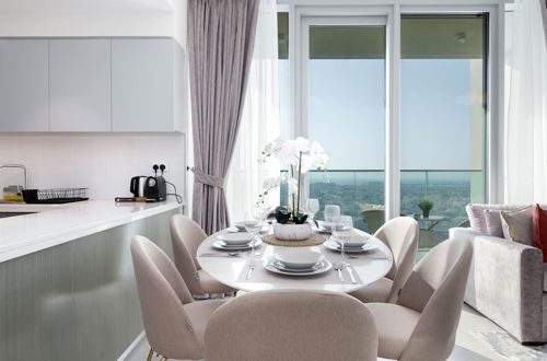 Photo 18 - Whitesage - Luxe Living Overlooking Sea Views in Forte Tower 2