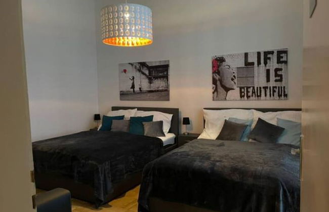 Designer Apartment - 5 min to Center - Foto 15