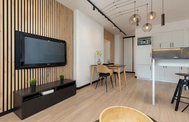 Piaseczno Stylish Apartment by Renters - Photo 46