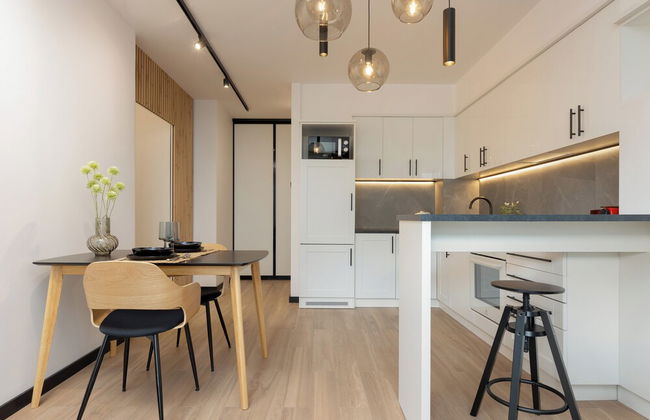 Piaseczno Stylish Apartment by Renters - Photo 31