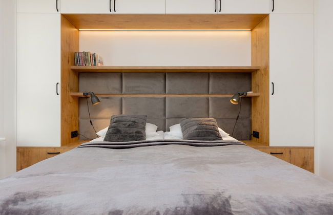 Piaseczno Stylish Apartment by Renters - Photo 7