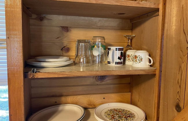 Lincolnwood Cabin 4 - Photo 9