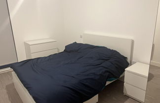 Foto 2 - Charming 2-bed Apartment in Salford Newly Built