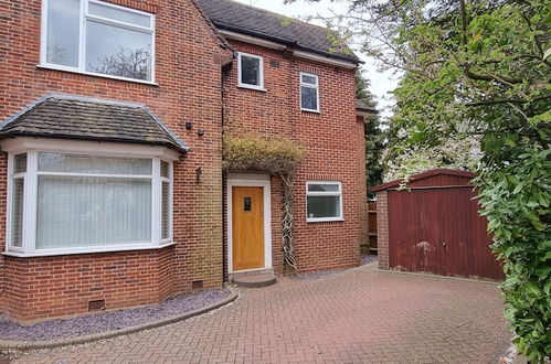 Foto 9 - Spacious 3 Bedroom House in Edgbaston With Parking