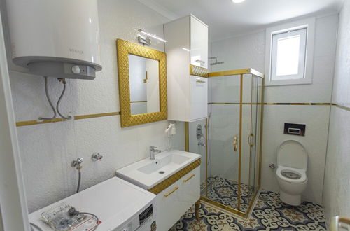 Photo 17 - Yellow Villa Marmaris Daily Weekly Rental