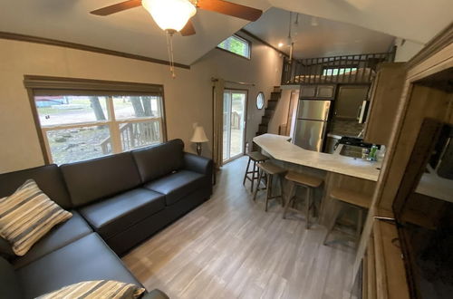 Photo 11 - Lincolnwood Tiny House 12