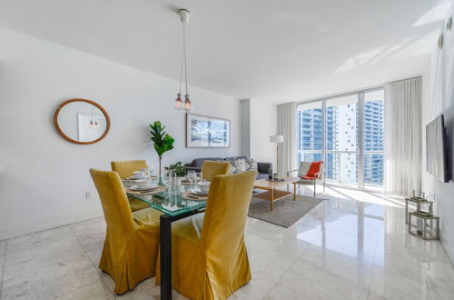 Photo 6 - Luxury 30th Floor Condo at Icon Brickell