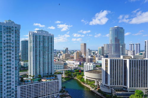 Photo 34 - Luxury 30th Floor Condo at Icon Brickell