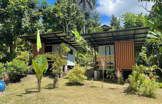 The Twin Studio Cottages - Photo 26