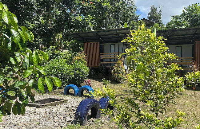 The Twin Studio Cottages - Photo 30