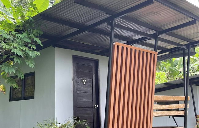 The Twin Studio Cottages - Photo 28
