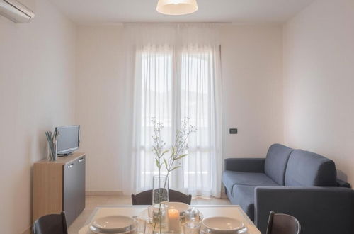 Photo 6 - Stylish Residence Le Fontane 1 Bedroom Apartment Sleeps 4 Person-no2502