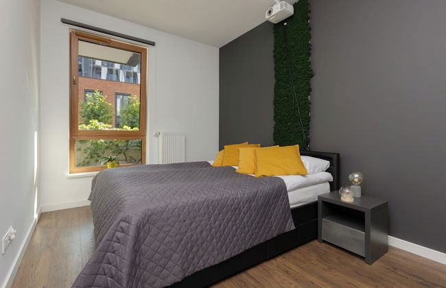 Modern Zoliborz Apartment by Renters - Photo 6