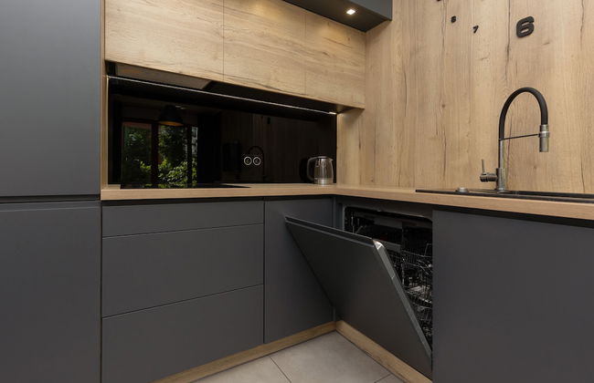 Modern Zoliborz Apartment by Renters - Photo 8