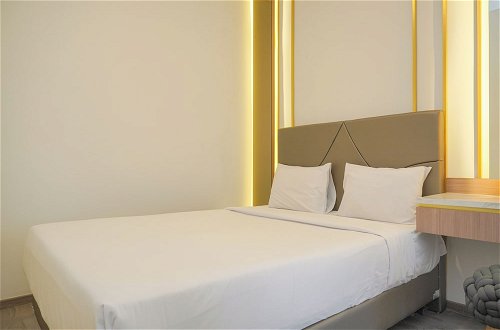 Photo 2 - Comfort And Elegant 2Br Sudirman Suites Apartment