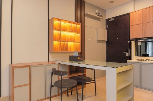 Photo 14 - Comfort And Elegant 2Br Sudirman Suites Apartment