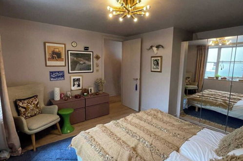 Photo 1 - Luxury 2BD Flat W/private Garden - Kentish Town