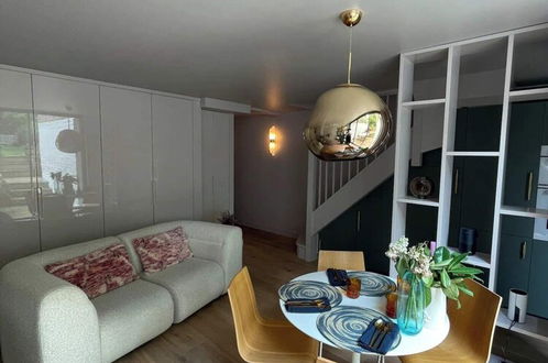 Foto 22 - Luxury 2BD Flat W/private Garden - Kentish Town