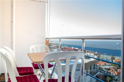 Photo 21 - Lovely Flat in Konak With Sea View and Balcony