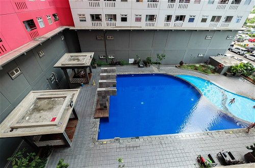 Photo 21 - Nice And Elegant 2Br At Green Pramuka City Apartment